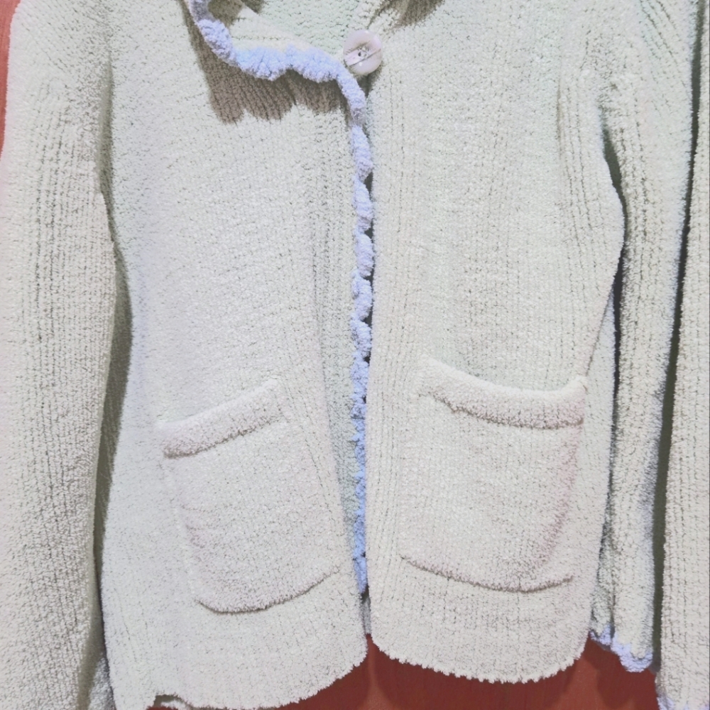 Cozy Textured Jacket in Light Green